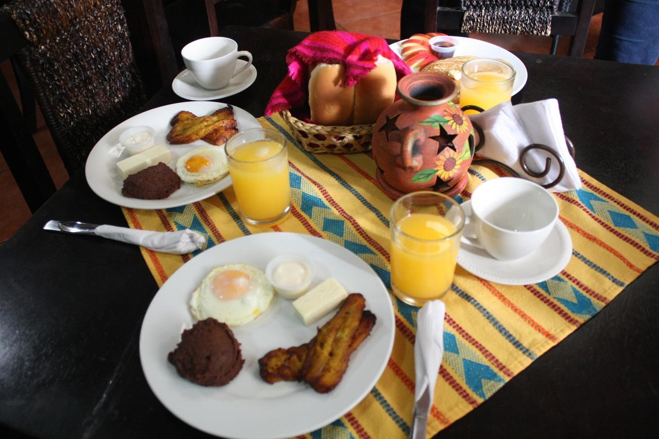 Hotel Andoria San Salvador Buitenkant foto